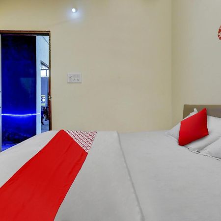 Oyo Flagship The Chirag Resort Bhandāra Buitenkant foto