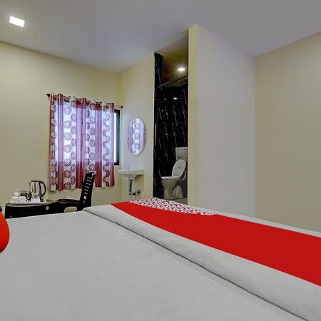 Oyo Flagship The Chirag Resort Bhandāra Buitenkant foto